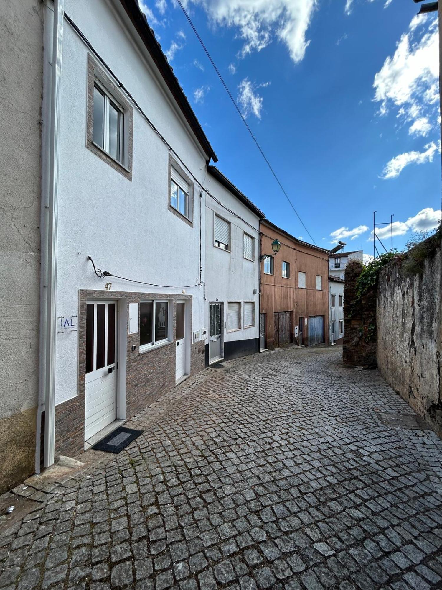 A Casa Da Tia Julia Apartment Олейрос Екстериор снимка